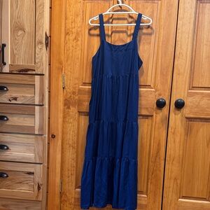 Elegant Navy Blue Sleeveless Dress